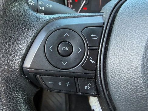 Used 2024 Toyota RAV4 XLE image 17