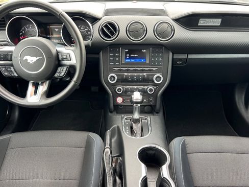 Used 2015 Ford Mustang Coupe image 13