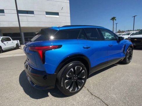 Used 2024 Chevrolet Blazer EV RS image 8