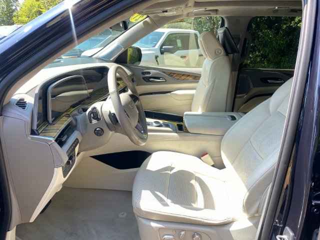 Used 2021 Cadillac Escalade ESV Premium Luxury Platinum AWD/4WD image 12