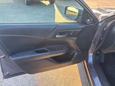 Used 2014 Honda Accord EX-L image 25
