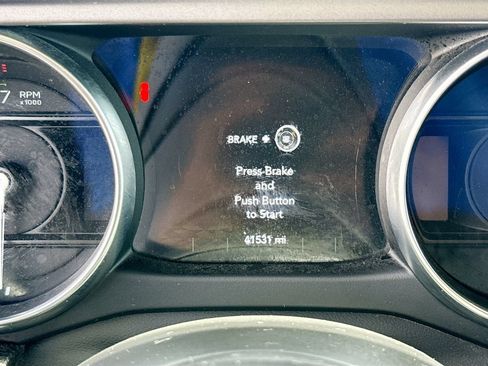 Used 2023 Jeep Wrangler Unlimited w/ Cold Weather Group AWD/4WD image 13