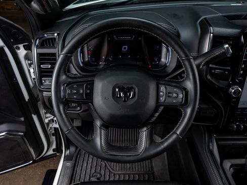 Used 2024 RAM 3500 Limited image 19