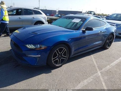 Used 2022 Ford Mustang Coupe w/ Equipment Group 101A RWD image 6