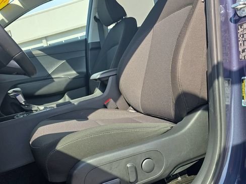 Used 2025 Hyundai Kona SEL FWD image 19