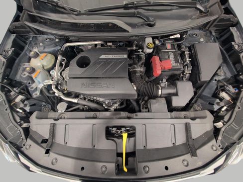Used 2025 Nissan Rogue SV AWD/4WD image 8
