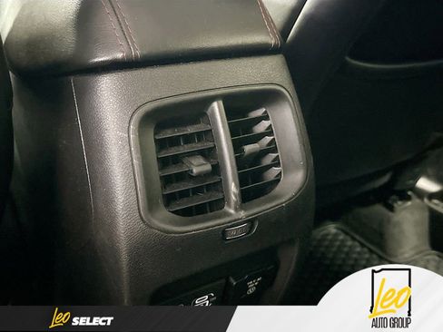 Used 2021 Jeep Cherokee Trailhawk w/ Sun, Sound & Nav Group AWD/4WD image 27