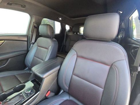 Used 2021 Chevrolet Blazer RS w/ Enhanced Convenience Package image 23