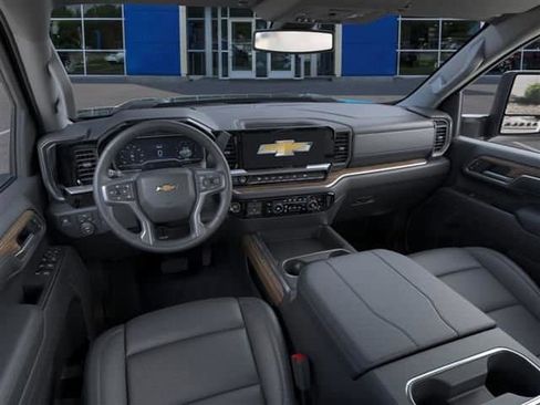 New 2026 Chevrolet Silverado 2500 LT w/ All Star Edition AWD/4WD image 15