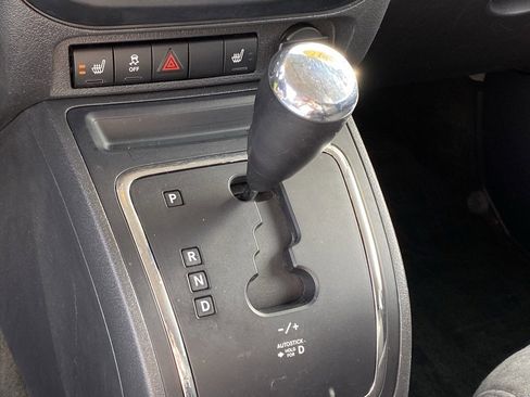 Used 2017 Jeep Patriot Latitude image 19