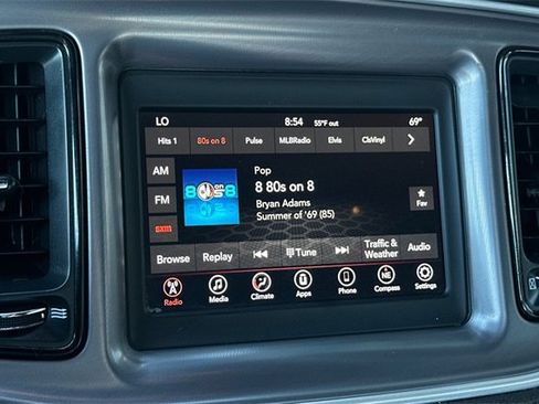 Used 2019 Dodge Challenger SXT image 19