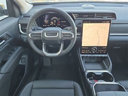 New 2026 GMC Terrain Denali w/ LPO, Black Badging Package image 13