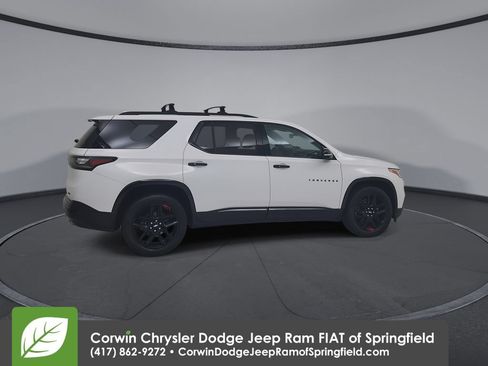 Used 2021 Chevrolet Traverse Premier w/ Redline Edition AWD/4WD image 15