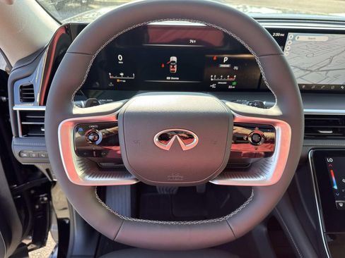 New 2026 INFINITI QX80 Luxe w/ Cargo Package image 18