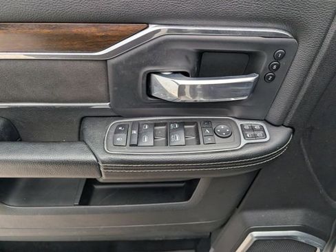 Used 2024 RAM 2500 Laramie image 9