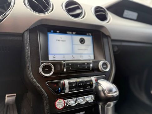 Used 2017 Ford Mustang Premium image 12