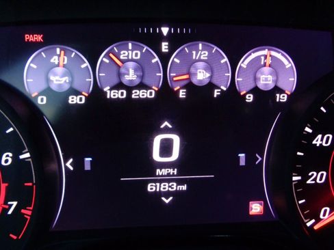 Used 2023 Chevrolet Camaro SS RWD image 19