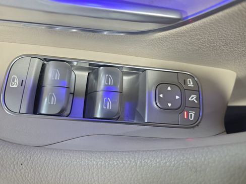Certified 2024 Mercedes-Benz GLE 450 4MATIC image 27