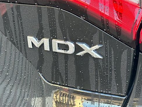 Certified 2024 Acura MDX FWD w/ Technology Package image 29