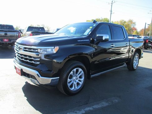 Certified 2022 Chevrolet Silverado 1500 LTZ w/ LTZ Premium Package image 10