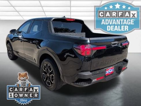 Used 2024 Hyundai Santa Cruz SE image 2