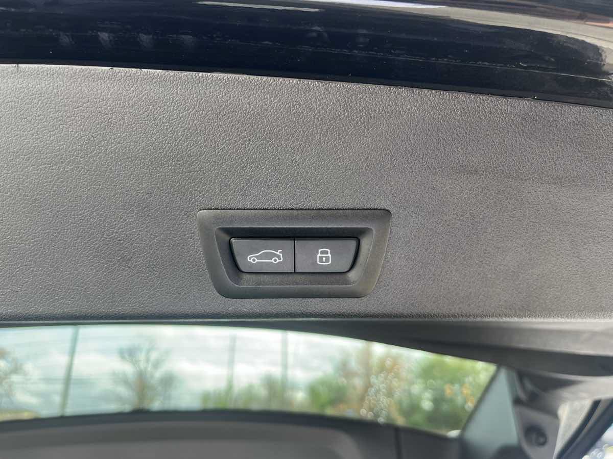 Used 2024 BMW XM AWD/4WD image 27