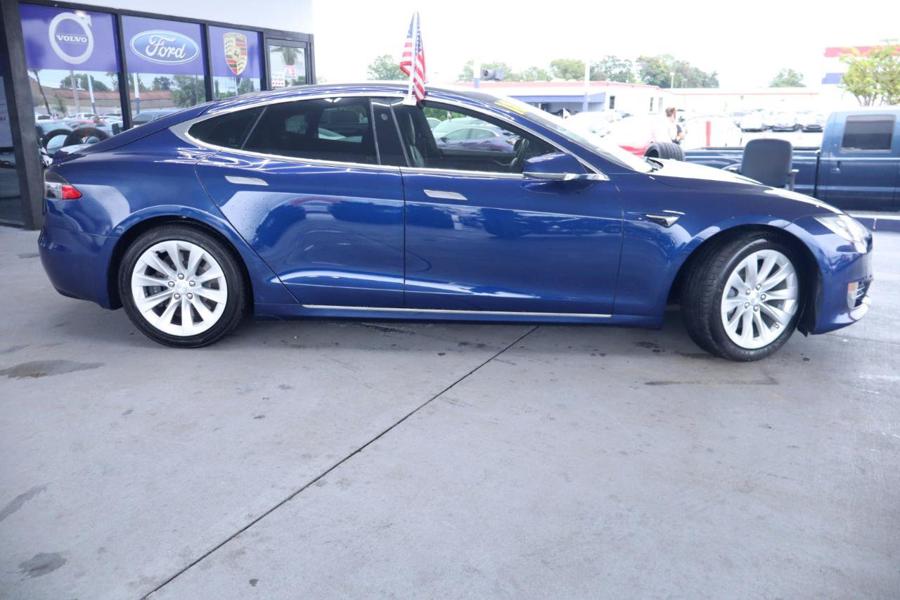 Used 2018 Tesla Model S 100D AWD/4WD image 6