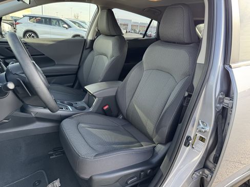 Used 2024 Subaru Crosstrek 2.0i Premium image 24