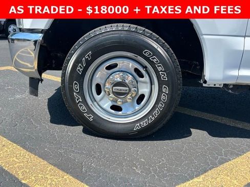 Used 2021 Ford F250 XL w/ Power Equipment Group image 9