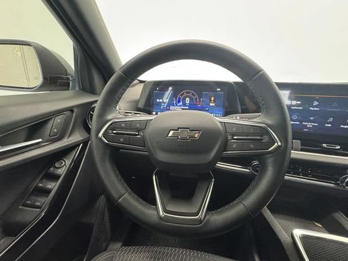 Used 2026 Chevrolet Equinox LT w/ Midnight Edition FWD image 22