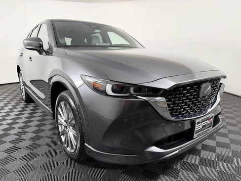 Used 2023 MAZDA CX-5 Signature AWD/4WD image 5