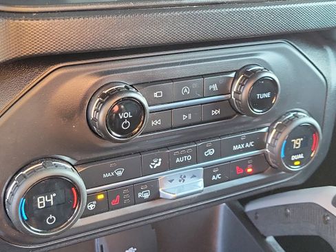 Certified 2021 Ford Bronco First Edition image 29