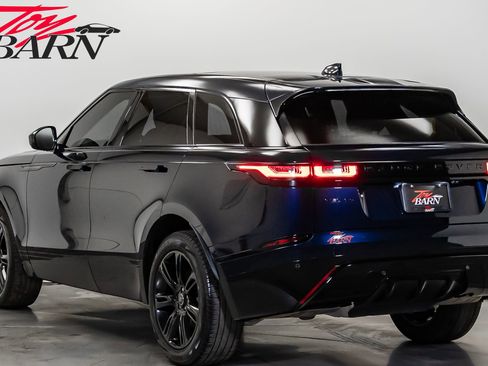 Used 2023 Land Rover Range Rover Velar R-Dynamic S image 3