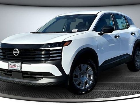 New 2026 Nissan Kicks S image 2