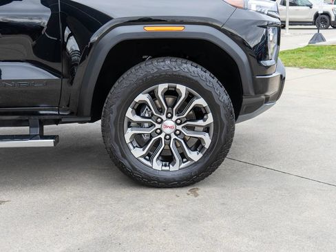 Used 2023 GMC Canyon Denali AWD/4WD image 35
