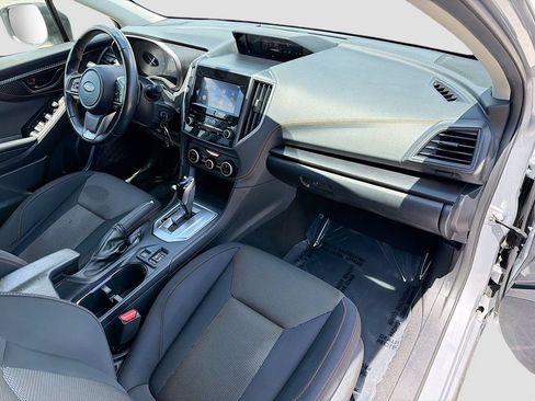 Used 2023 Subaru Crosstrek 2.0i Premium AWD/4WD image 9