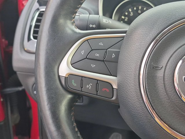 Used 2018 Jeep Compass Limited AWD/4WD image 19