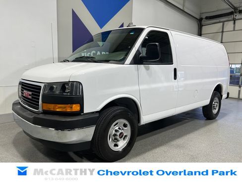 Used 2024 GMC Savana 2500 w/ Driver Convenience Package RWD image 9