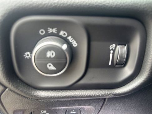 New 2026 RAM 1500 Big Horn AWD/4WD image 21