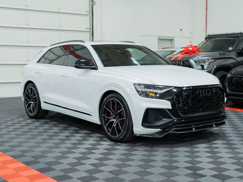 Used 2023 Audi SQ8 Prestige w/ Prestige Package AWD/4WD image 11