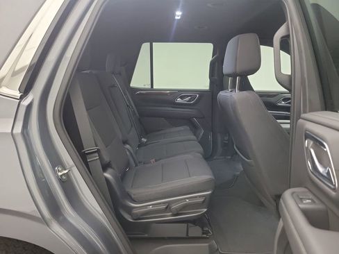 Used 2021 GMC Yukon SLE image 27