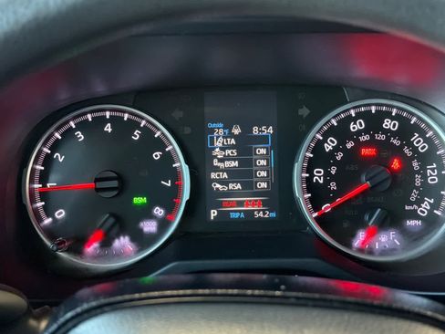 Used 2021 Toyota RAV4 XLE image 26