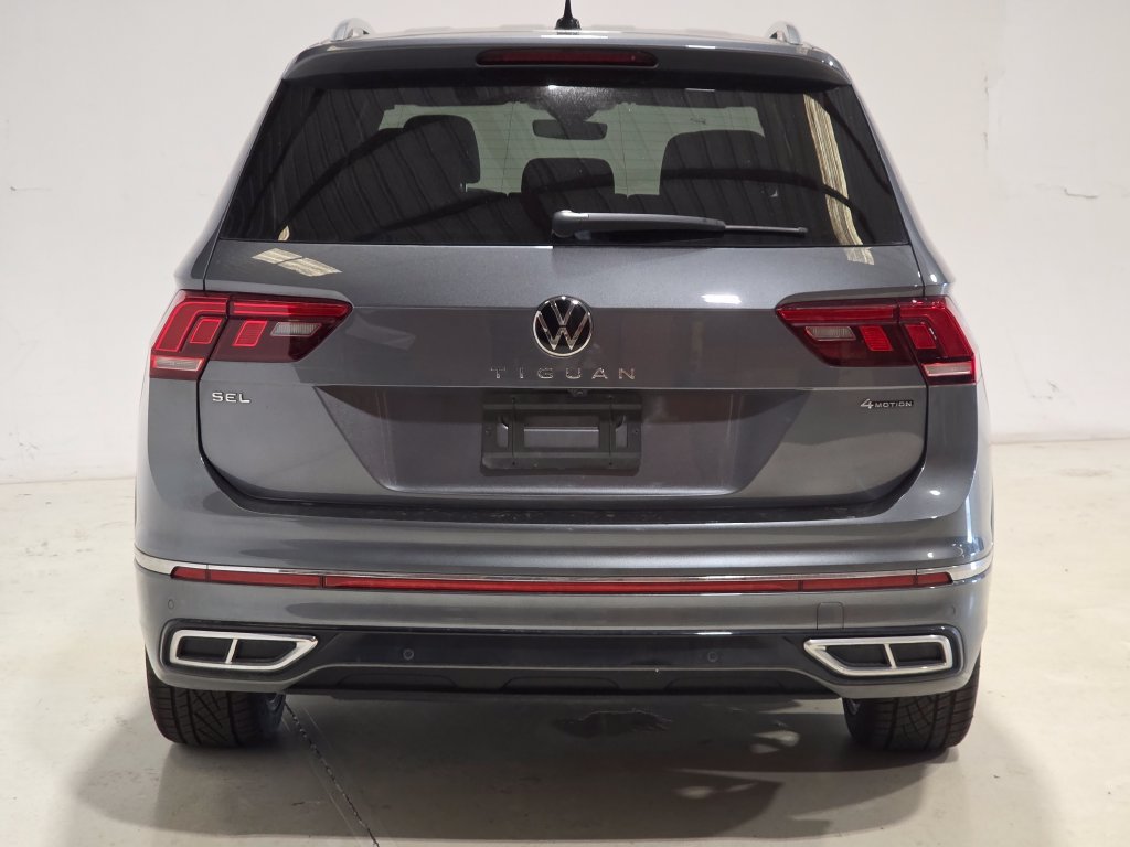 Used 2024 Volkswagen Tiguan SEL R-Line AWD/4WD image 6