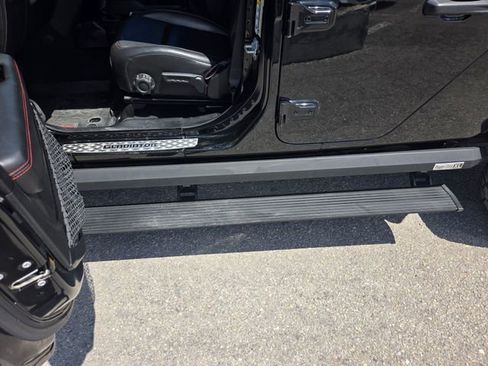 Used 2020 Jeep Gladiator Rubicon image 14