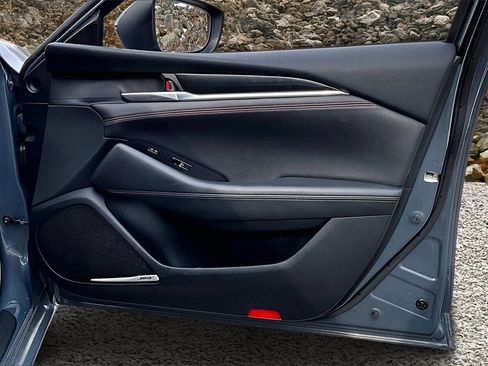 Used 2021 MAZDA MAZDA6 Carbon Edition image 22