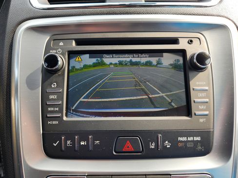 Used 2017 GMC Acadia Limited SLT image 19
