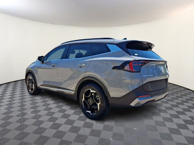 Certified 2026 Kia Sportage EX w/ EX Panorama Roof Package FWD image 5