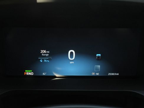 Used 2023 Ford F150 Lightning Platinum AWD/4WD image 23