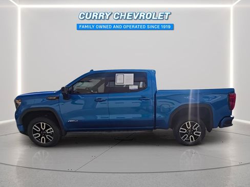 Used 2023 GMC Sierra 1500 AT4 w/ AT4 Premium Package AWD/4WD image 11