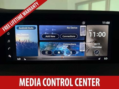 Certified 2025 Nissan Murano SV AWD/4WD image 13